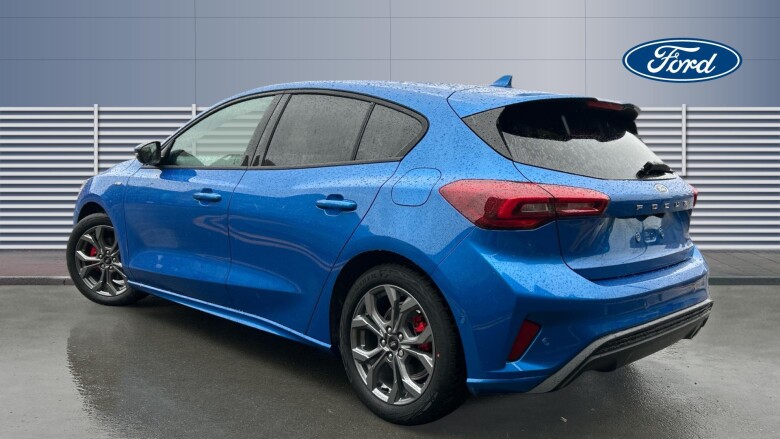 Ford Focus 1.0 EcoBoost Hybrid mHEV 155 ST-Line 5dr Auto Petrol Hatchback